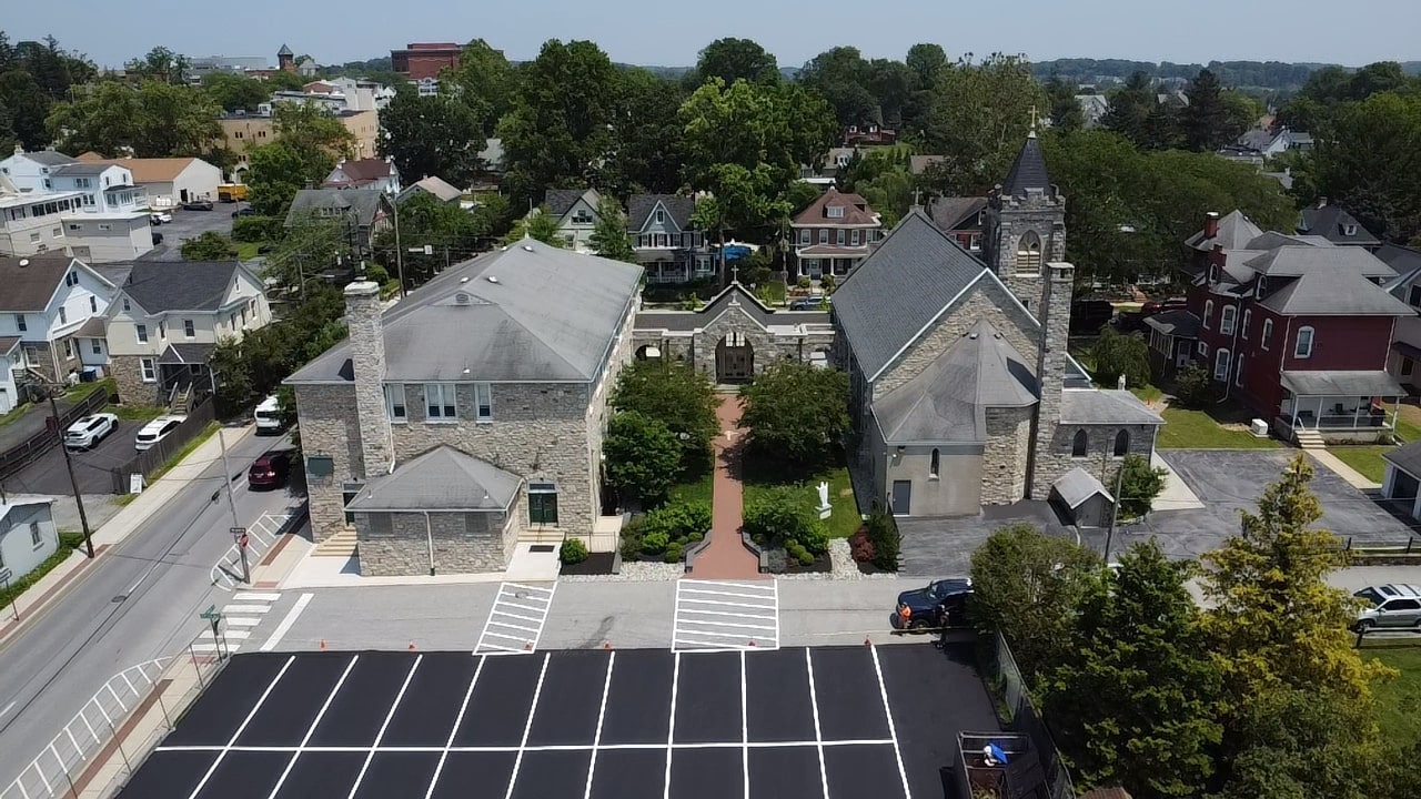 The Benefits Of Commercial Parking Lot Sealcoating